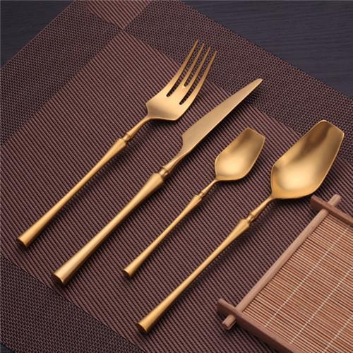 Sleek Spoon Set