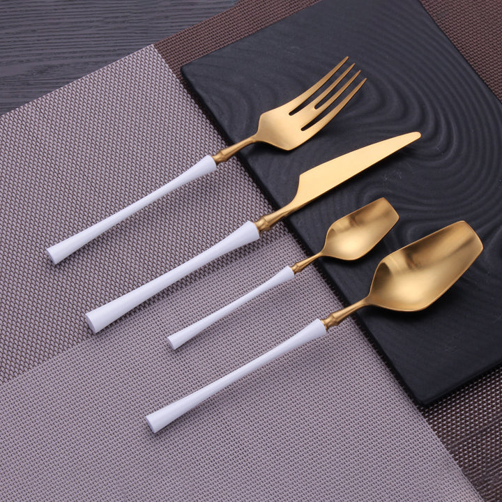 Sleek Spoon Set