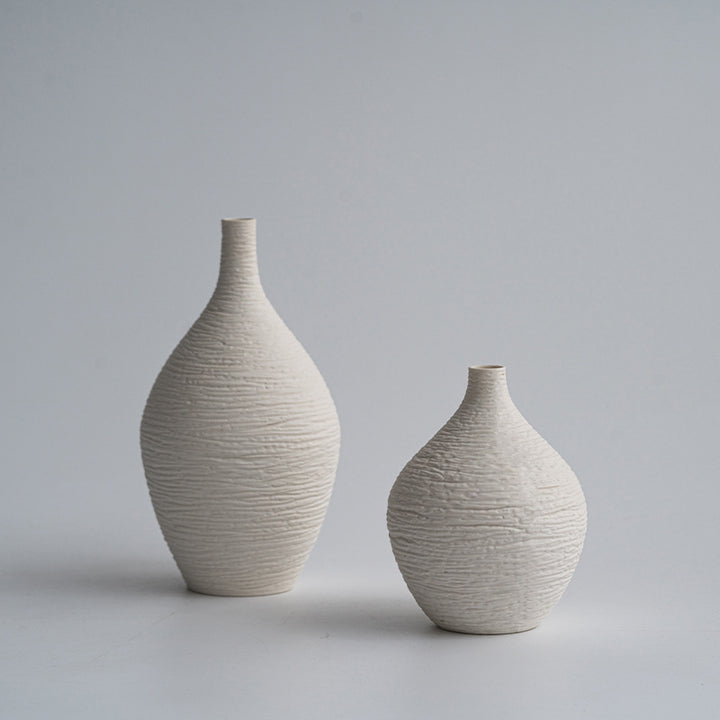 Simple Modern Style Small Japanese Vase